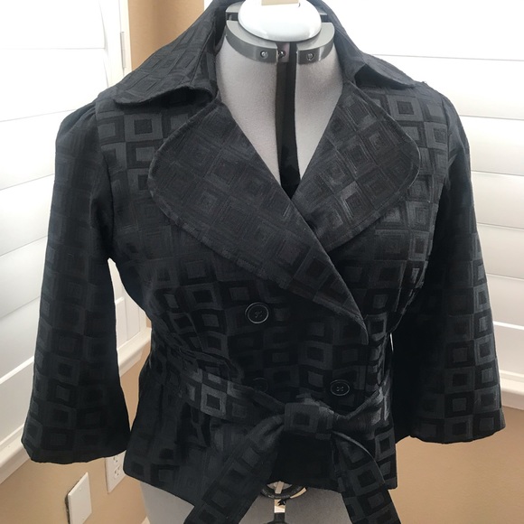 Elle Jackets & Blazers - Elle peplum belted geoprint double-breasted blazer